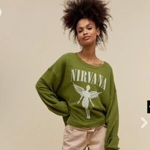 Daydreamer NIRVANA IN UTERO TOUR
OVERSIZED CREW